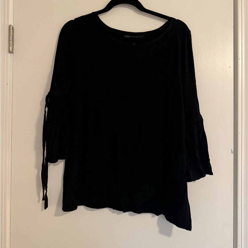 White House Black Market Top w